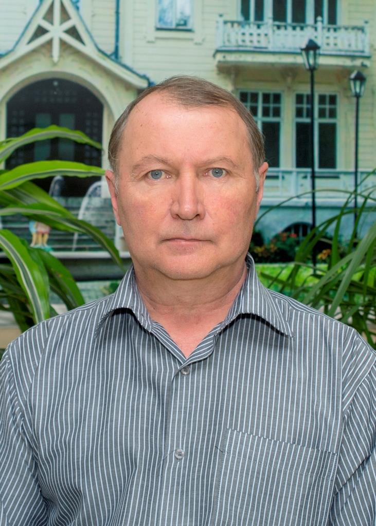 Москов Виктор Николаевич.