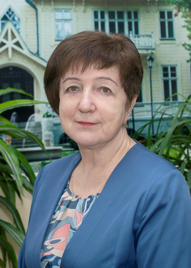 Соколова Галина Борисовна.